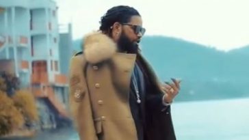 Ferre-gola-ma-chemise-clip